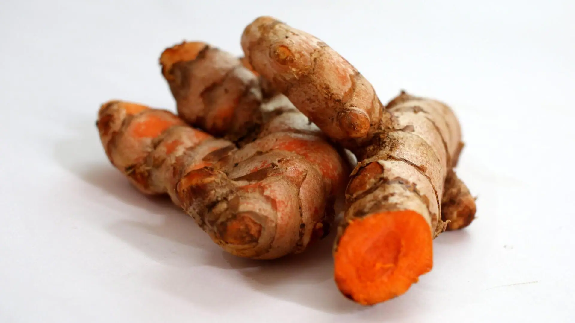 Fresh turmeric /raw turmeric/organic kachi haldi (100% Chemical free) -First Delivery - Image 2
